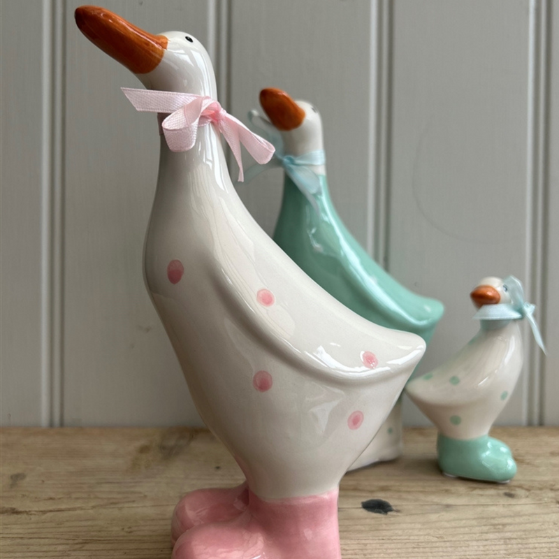 Ceramic White and Pink Polka Dot Duck Ornament Decoration