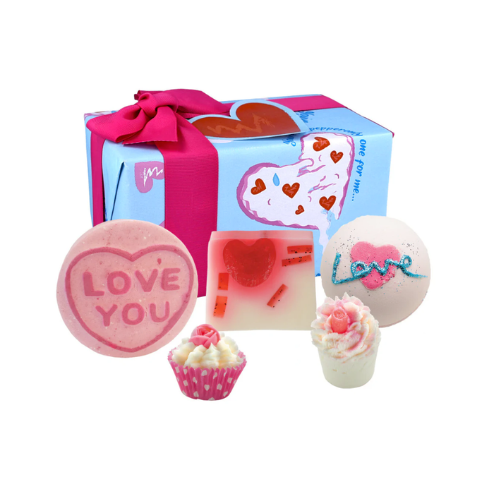 Bomb Cosmetics Love You To Pizzas Gift Set
